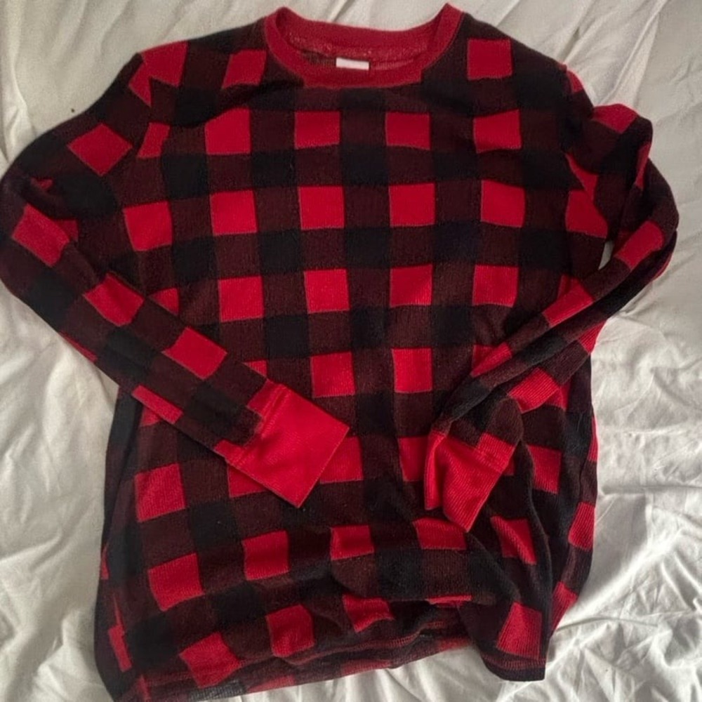stars‎ above pajama top